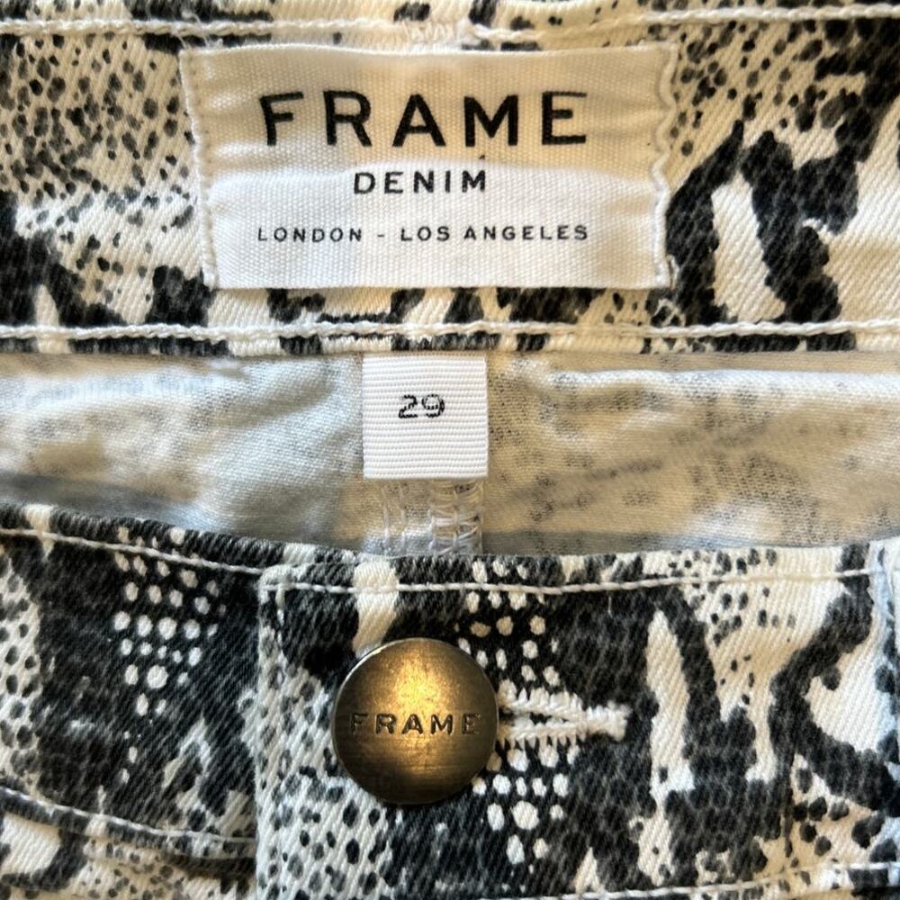 FRAME Le Mini Skirt Cotton Denim Python Snake Animal Print Grey White sz 8/29 - Picture 5 of 9